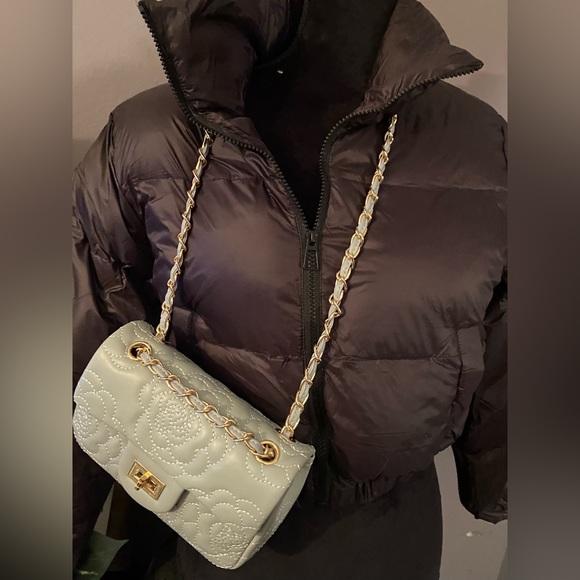 High Quality durable butter soft genuine leather. - Picture 9 of 9